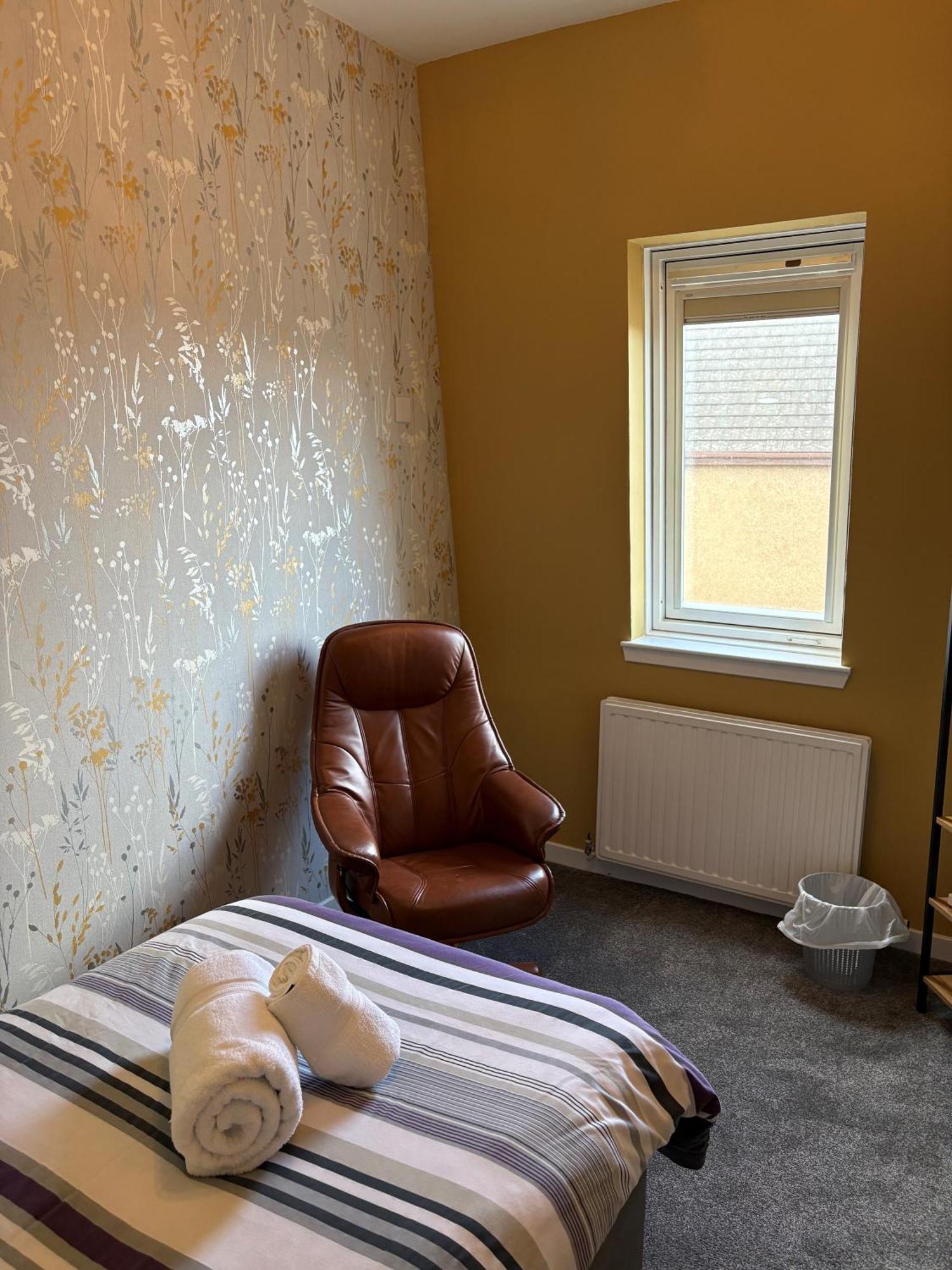 Winmar Hotel Inverness Phòng bức ảnh